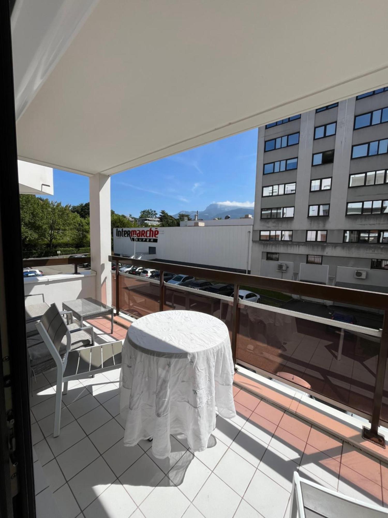 Cocon Annecy 2024 Grand Balcon Le Lac Et Centre Ville A Pied المظهر الخارجي الصورة